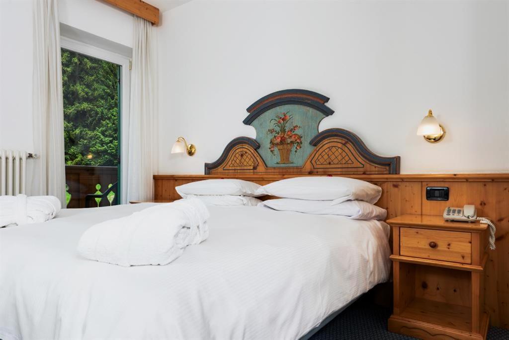 Hotel Valacia Pozza di Fassa Εξωτερικό φωτογραφία